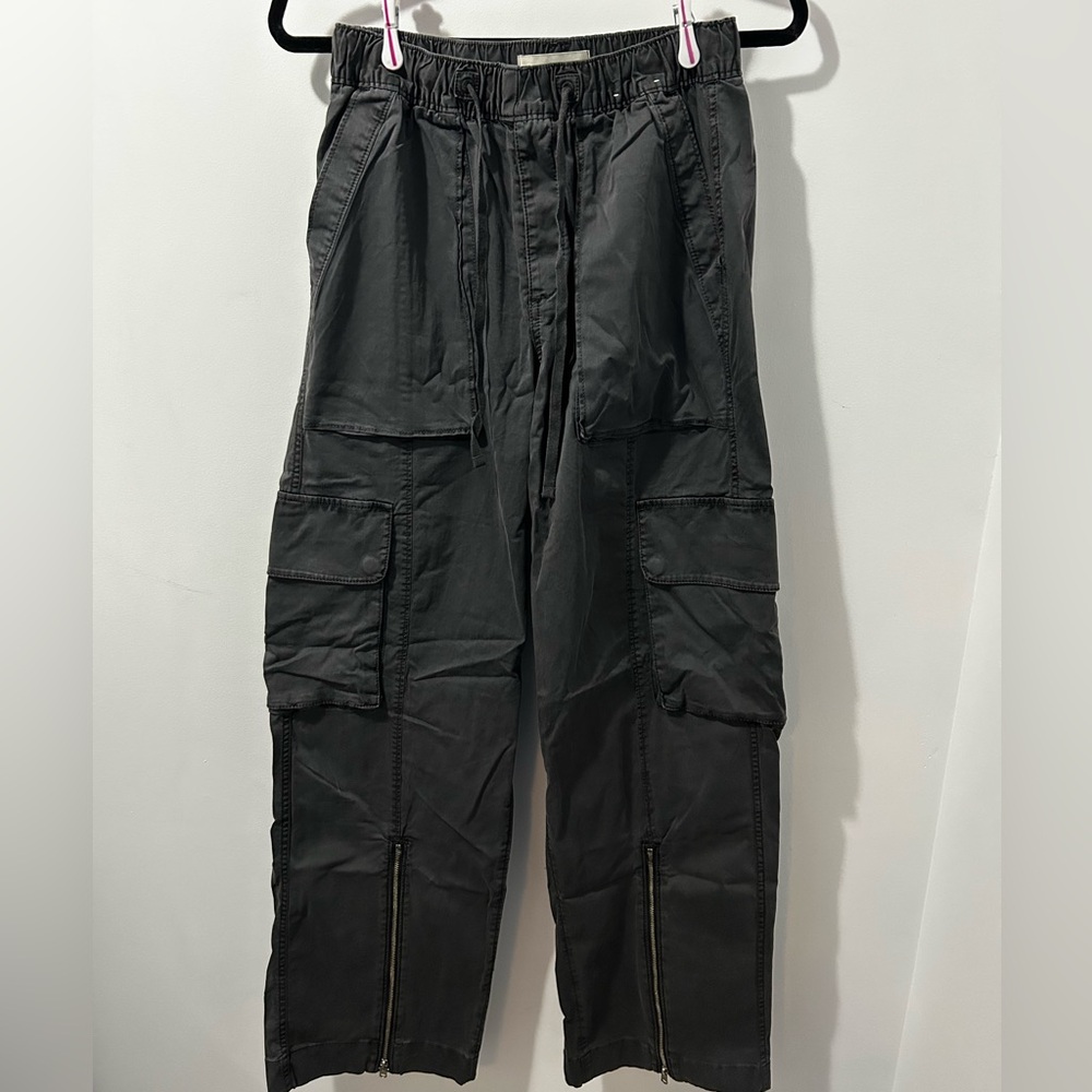 Abercrombie & Fitch Dark Cargo Pants